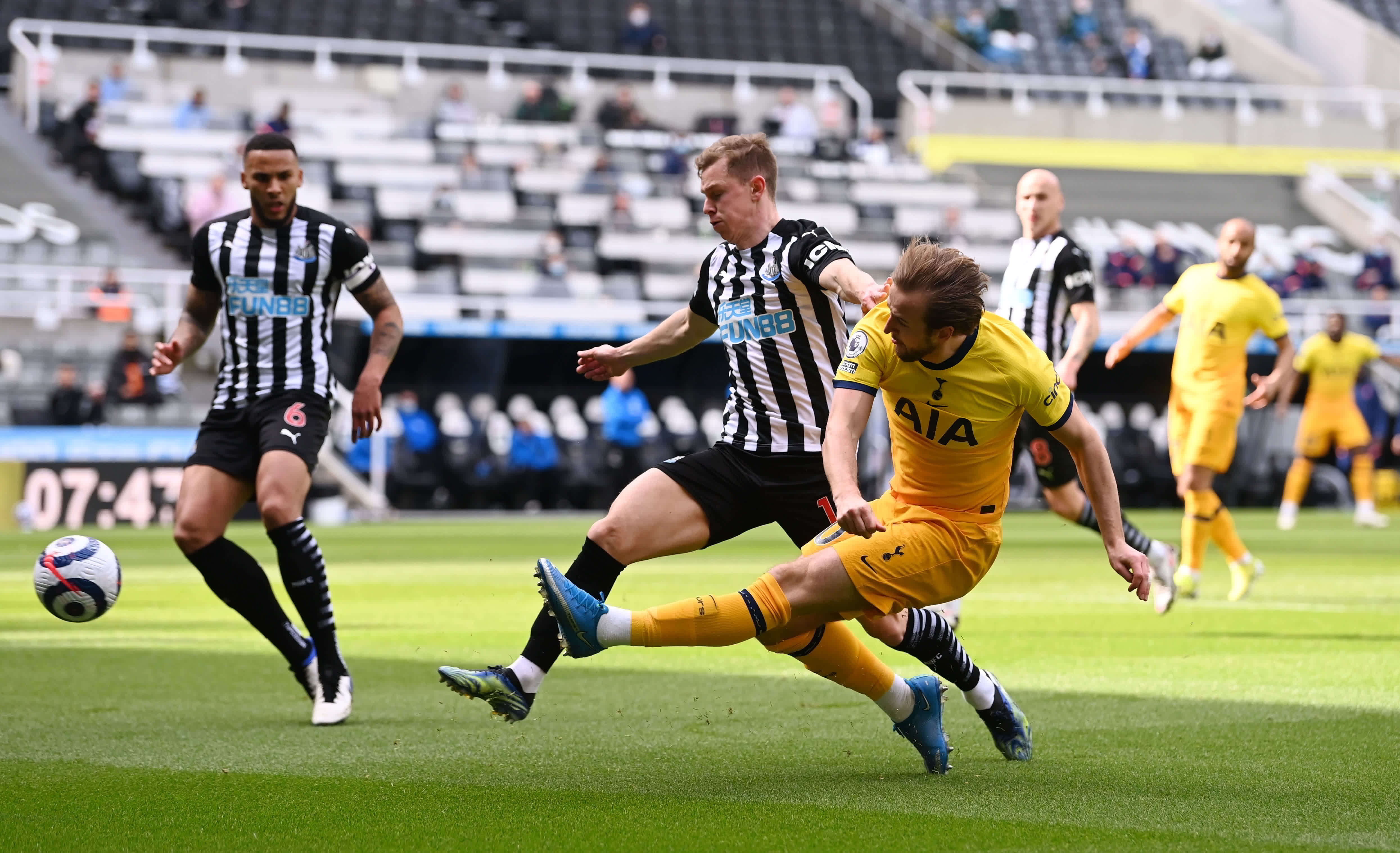 成为国足中 成为国足中